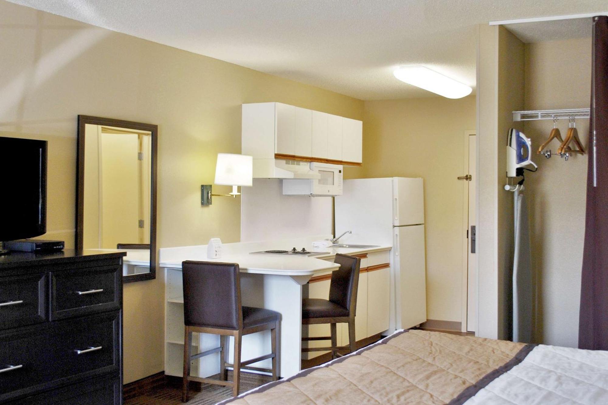 Beachwood Extended Suites Orange Bagian luar foto