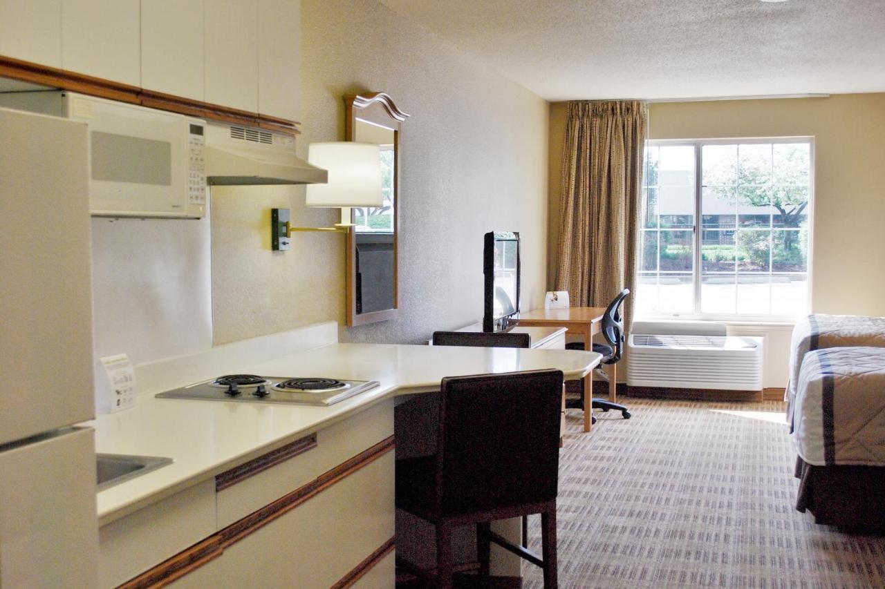 Beachwood Extended Suites Orange Bagian luar foto